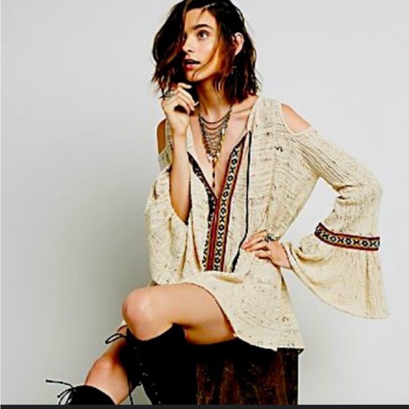 Free People - crochet, cold shoulder, tassel tunic, M - Picture 2 of 11